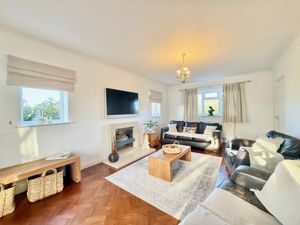 Photo 14- click for photo gallery